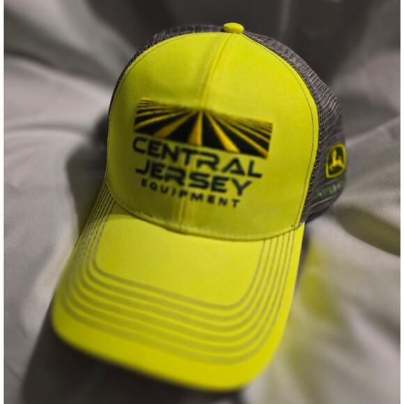 John Deere‎ Snapback Trucker Hat - Picture 1 of 1